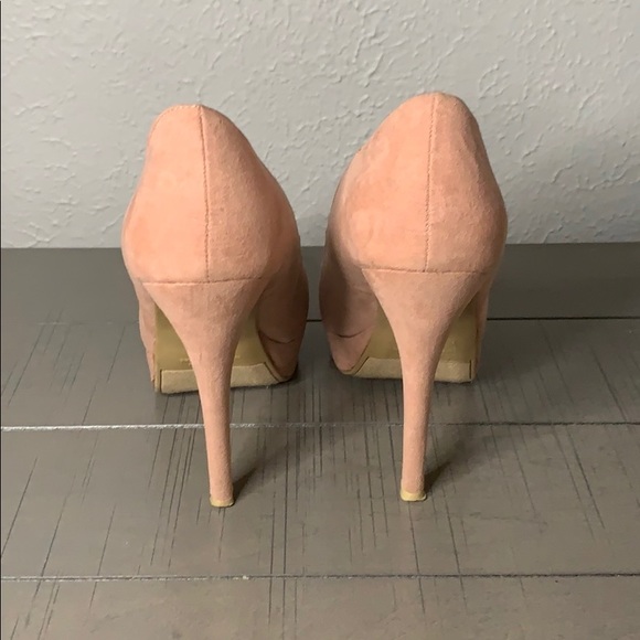 Lauren Conrad Suede Pink Heels - Picture 4 of 5